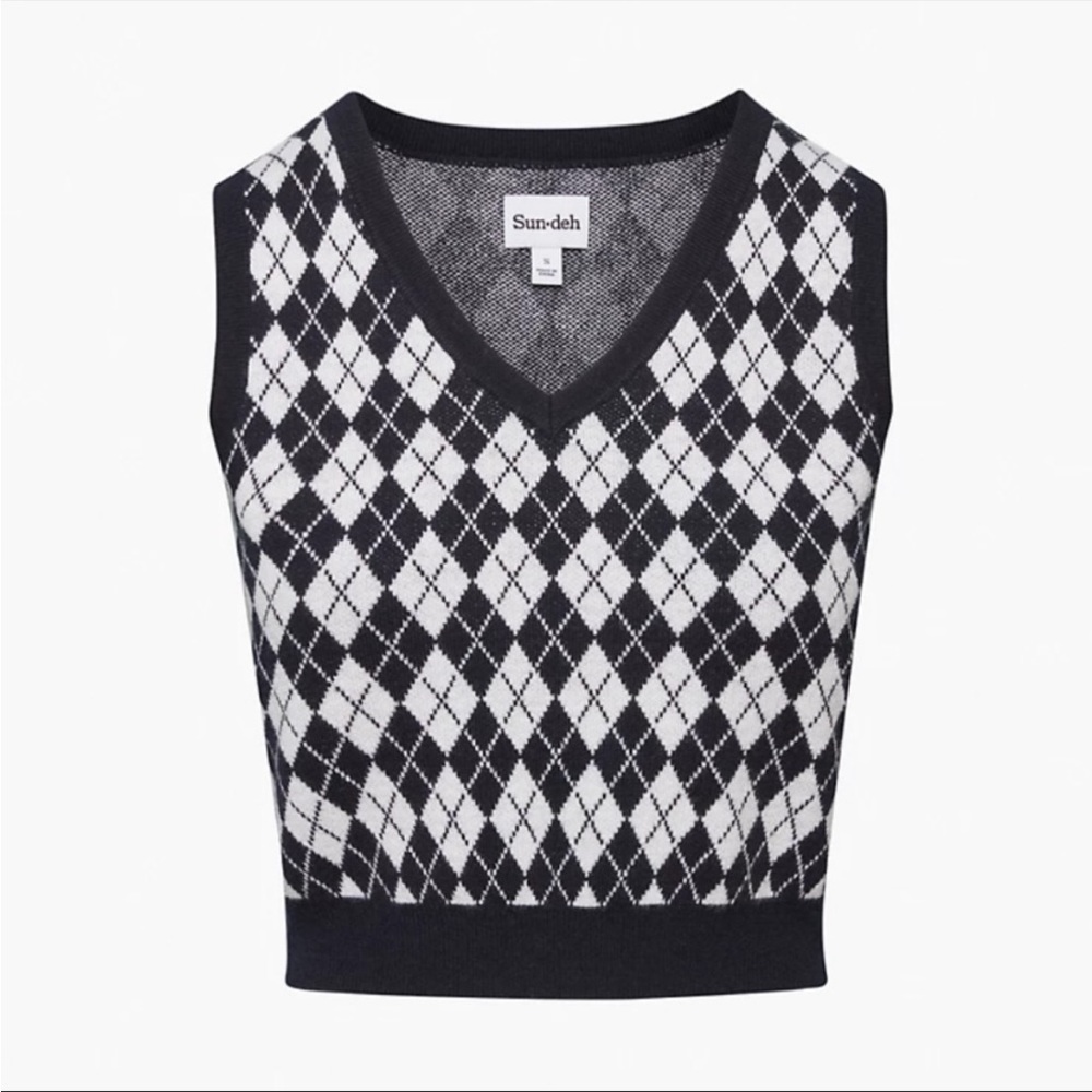 Sunday Best Quinn Sweater Vest (L)
